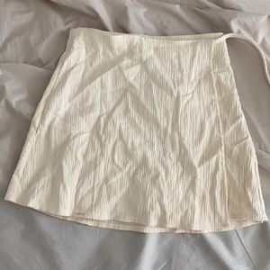 Zara off white skirt new with tags!